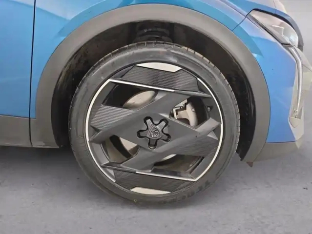 Peugeot 408 phev 225ch gt e-eat8 suréquipée + toit ouvrant — photo 14