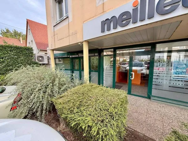 Local 272 m²