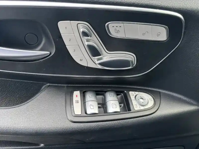 Mercedes Vito 119 cdi 4x4 mixto long select — photo 15
