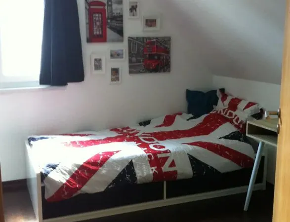 Chambre dans maison de village