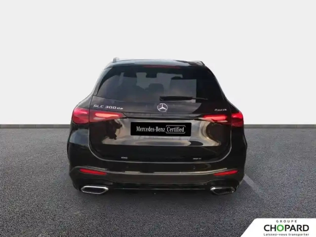 Mercedes Glc 300 de hybrid eq 9g-tronic 4matic — photo 32