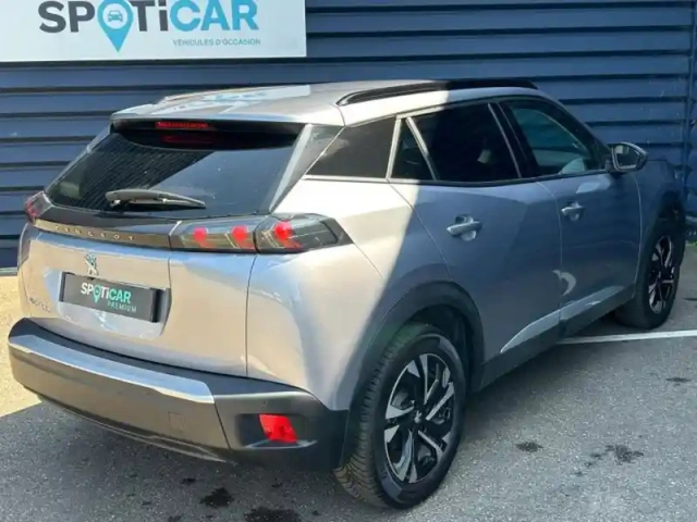 Peugeot 2008 e- 136ch allure business — photo 4