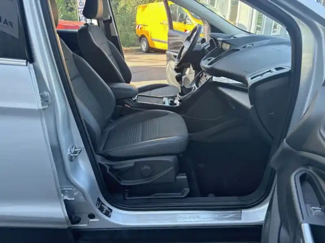 Ford Kuga 1.5 tdci 120ch stop&amp;start titanium 4x2 euro6.2 — photo 27