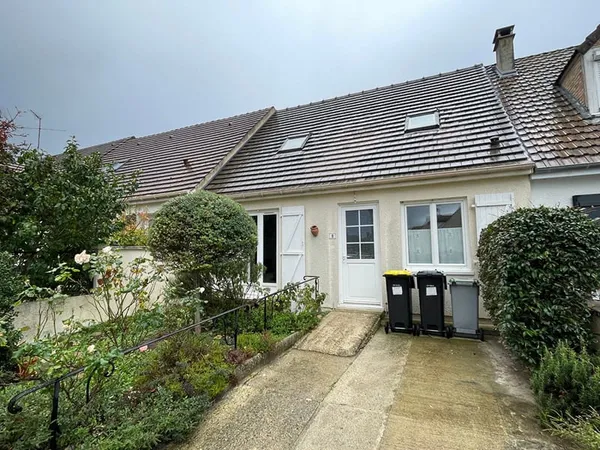 Maison meublé Crepy En Valois 4 pièce(s) 86.21 m2
