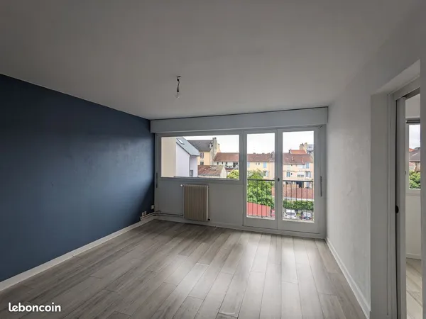 T2 non meublé lumineux
