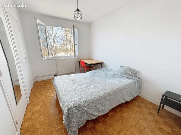 Colocation étudiante - Chambres meublées - Emplacement idéal