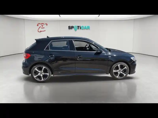 Audi A1 sportback 30 tfsi 110ch s line — photo 8