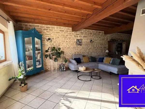 Maison 5 pièces 205 m²