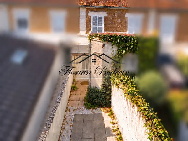Maison 5 pièces 77 m²