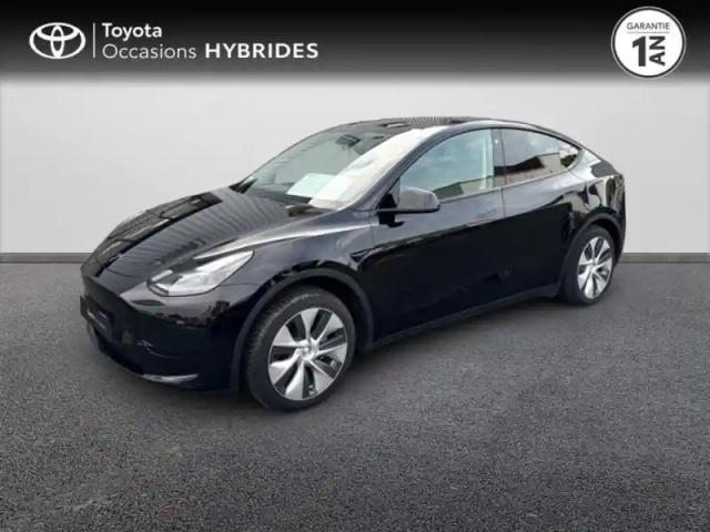 Tesla Model Y standard rwd — photo 1