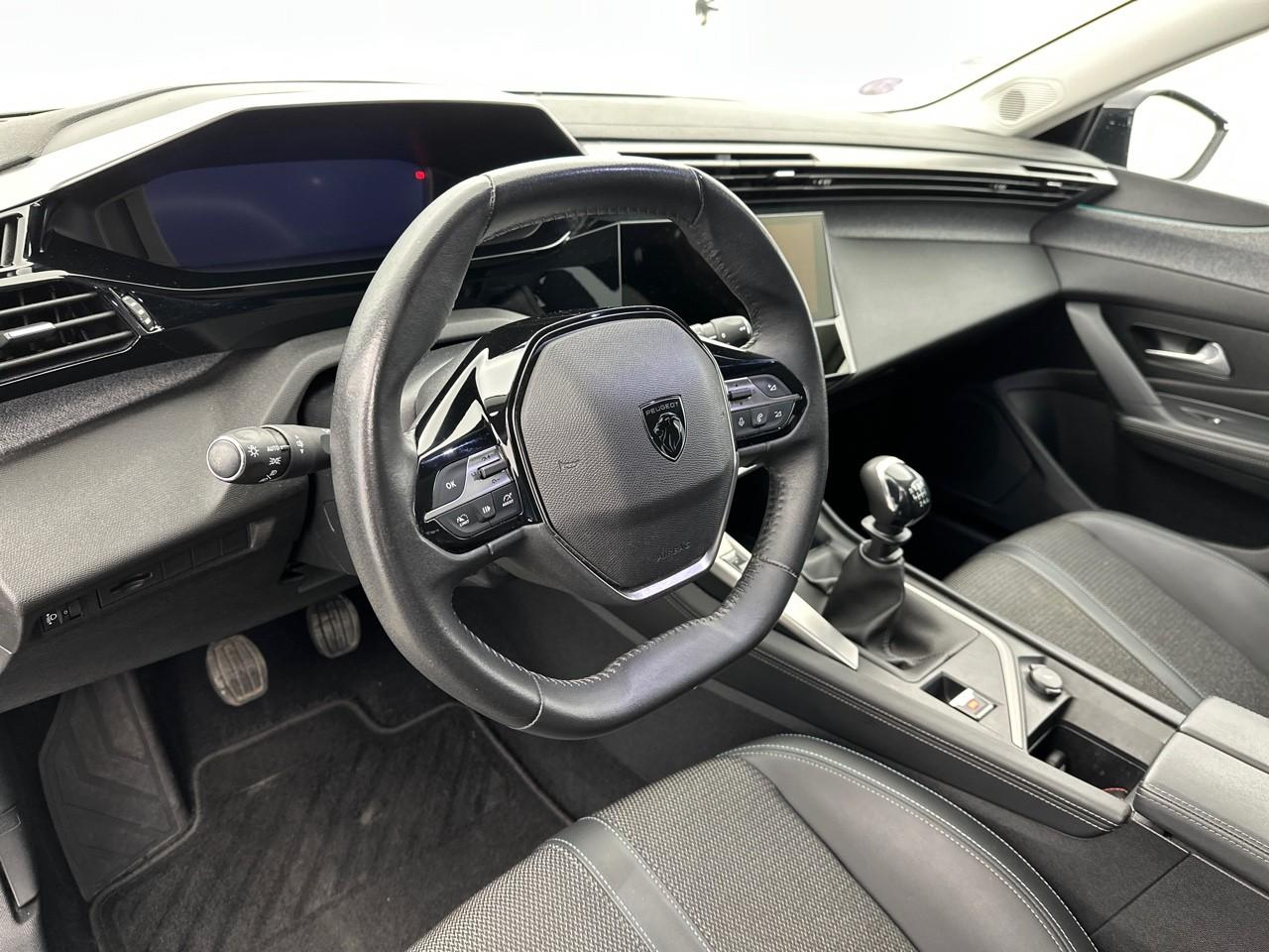 Peugeot 308 sw puretech 130ch s&s bvm6 allure pack — photo 8