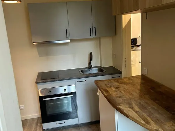 Studio 1 pièce 16 m²