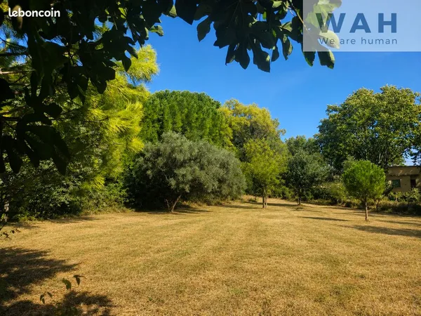Terrain 690 m² Caux