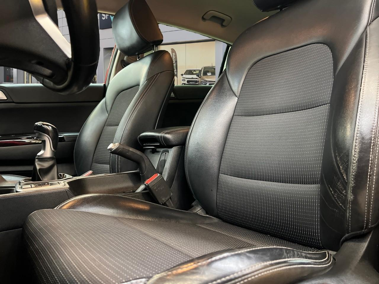 Kia Sportage 1.6 crdi 115ch isg design 4x2 — photo 9