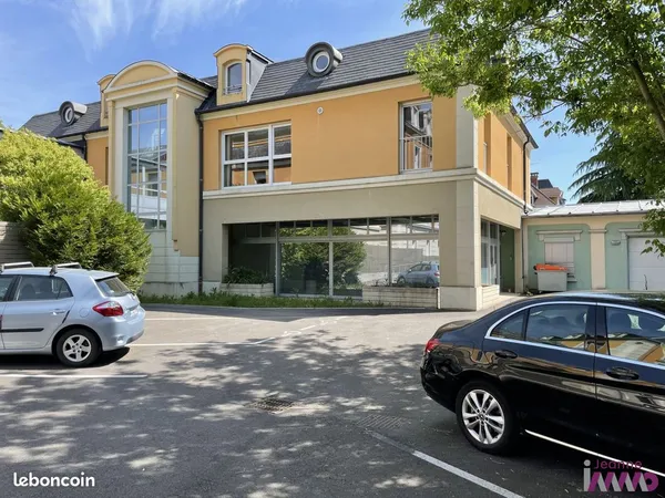Garage 173 m² Belfort