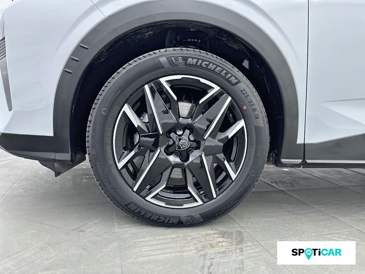Peugeot 5008 hybrid 145ch gt e-dcs6 — photo 11