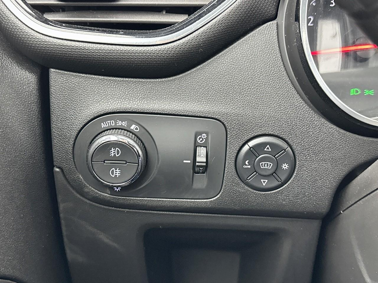 Opel Crossland x 1.2 turbo 130 ch ultimate — photo 16
