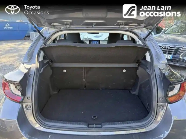 Toyota Yaris hybride 116h — photo 10