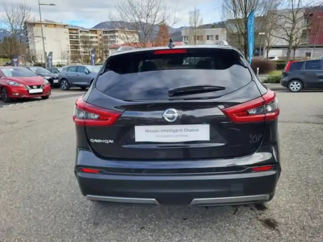 Nissan Qashqai 1.3 dig-t 140ch tekna — photo 12