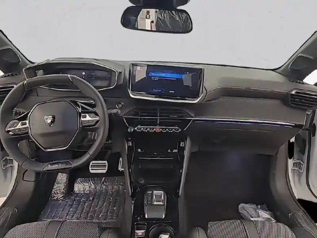 Peugeot 208 electrique 50 kwh 136ch — photo 56
