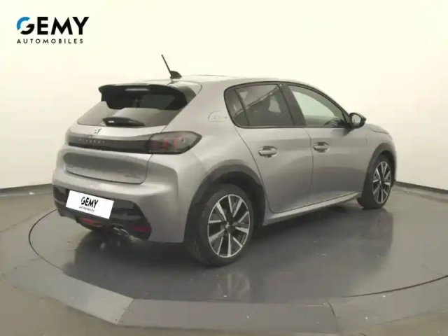 Peugeot 208 puretech 130 s&amp;s eat8 — photo 12