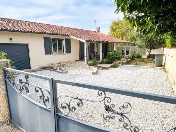 Villa plein pied Lagarrigue