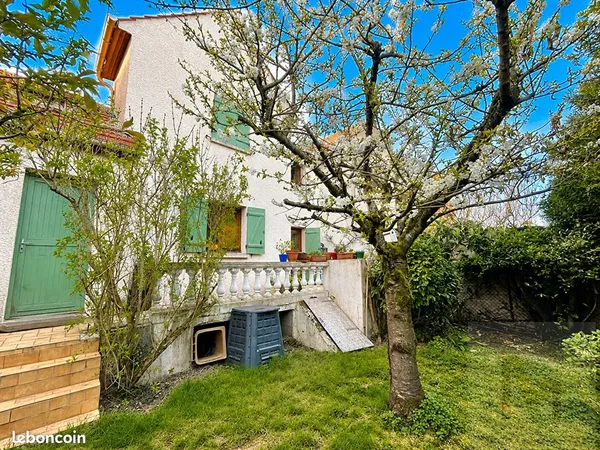Maison 5 pièces 82 m²