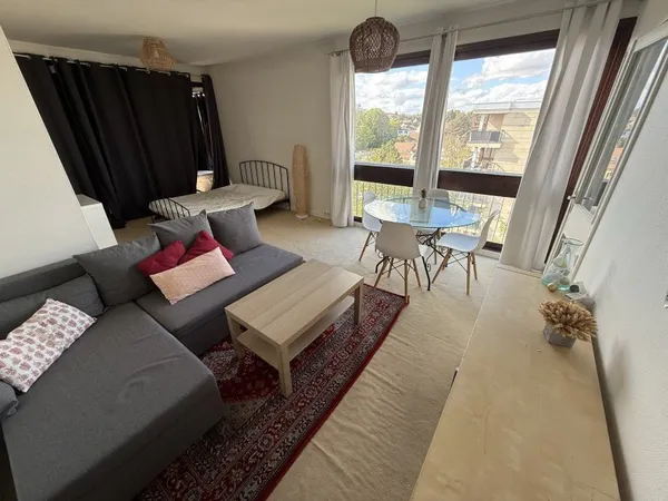 Loue Appartement 45m² Fontenay le Fleury