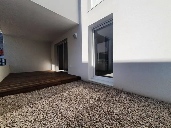 Appartement 2 pièces 61 m²