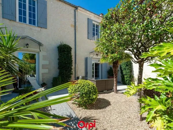 Maison 5 pièces 159 m²