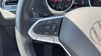 Volkswagen Tiguan 2.0 TDI 150ch Life Plus DSG7 — photo 23