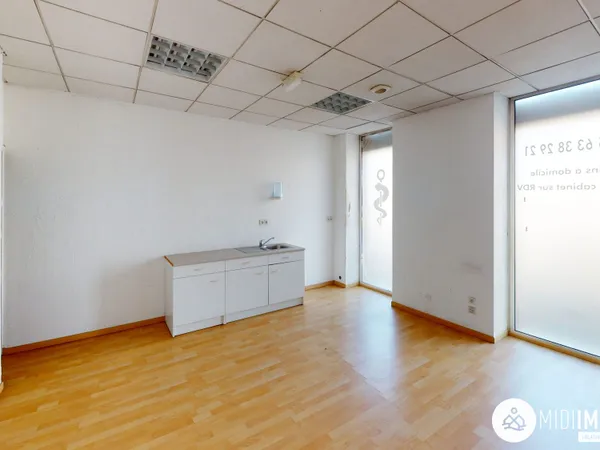 Local commercial 30 m²