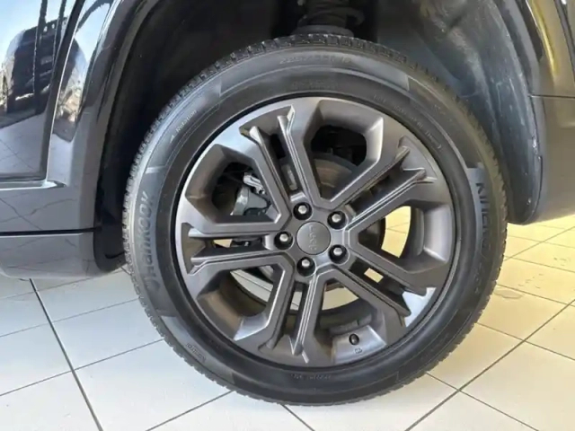 Jeep Compass limited fwd — photo 12