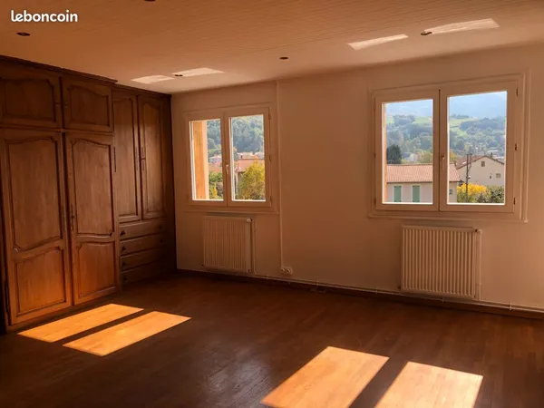 Beau 3 Pièces dans un quartier recherché · 80 m² + balcon · Digne-les-Bains 04000