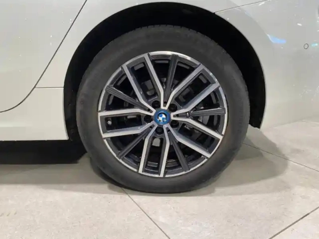 Bmw Serie 2 série 2 activetourer 225e 245ch xdrive m sport dkg7 — photo 9