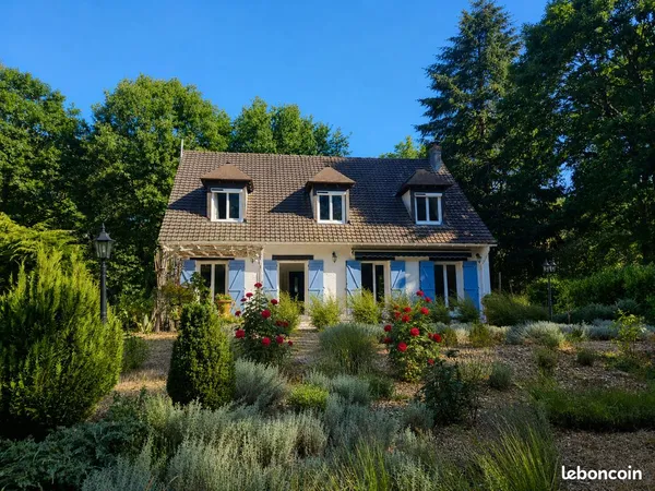 Maison de charme à Croisilles (28210) - 150 m² sur 5 000 m²