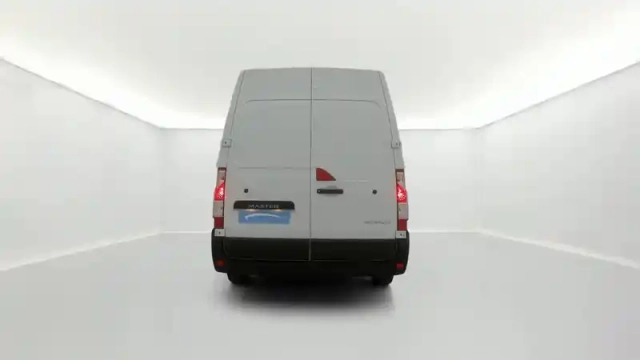 Renault Master fgn trac f3500 l2h2 blue dci 135 — photo 39