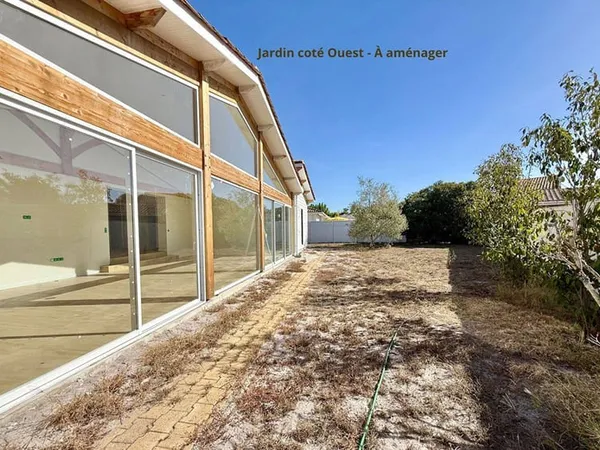 Maison de plain-pied 7 pièces 190 m²