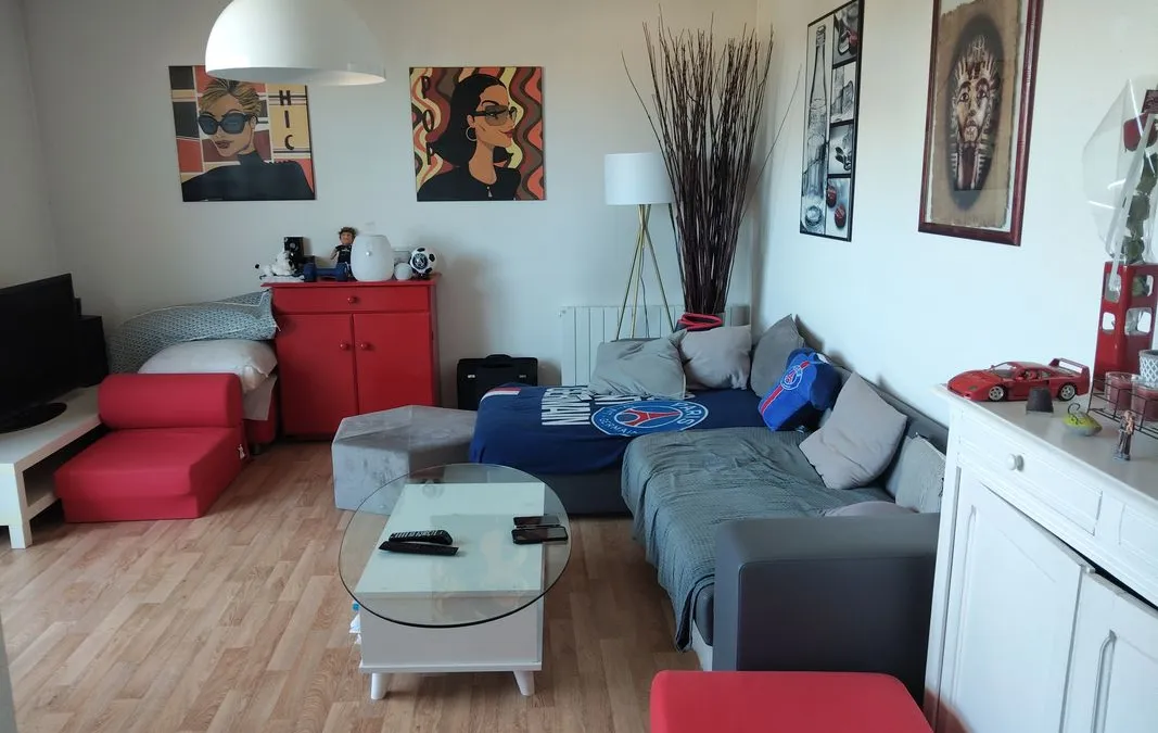 Photo 1