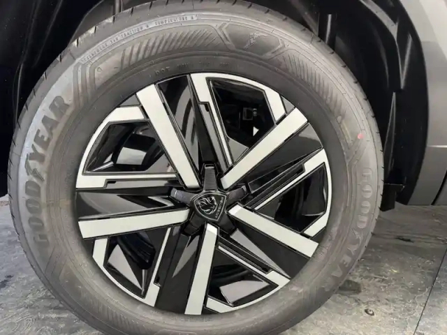 Peugeot 2008 100 s&amp;s bvm6 — photo 13