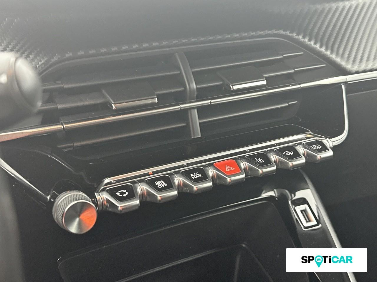 Peugeot 2008 1.2 puretech 100ch s&s style — photo 15