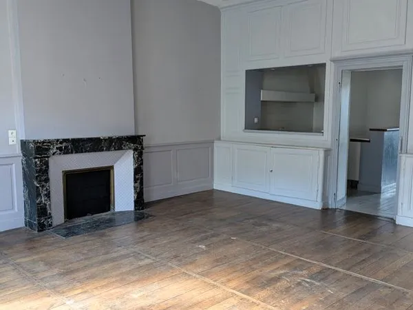 Appartement ancien de 64 m2