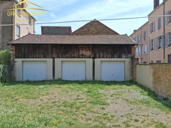 Ensemble de 3 Garages avec terrain