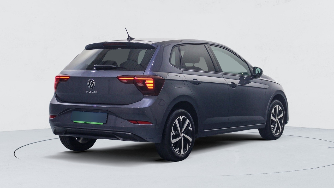 Volkswagen Polo — photo 5