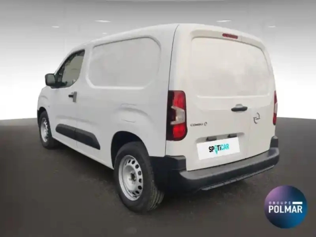 Opel Combo cargo m 800kg electrique 136ch batterie 54 kwh — photo 6