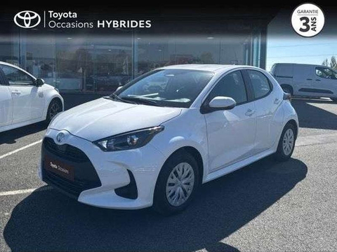 Toyota YARIS Toyota Yaris 116h Dynamic 5p MC24
