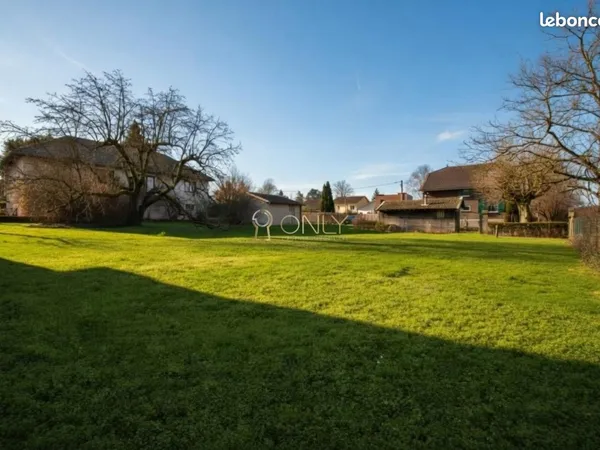 Terrain 963 m² Neuville Sur Saone