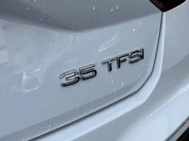 Audi Q2 35 tfsi 150 s tronic 7 — photo 71