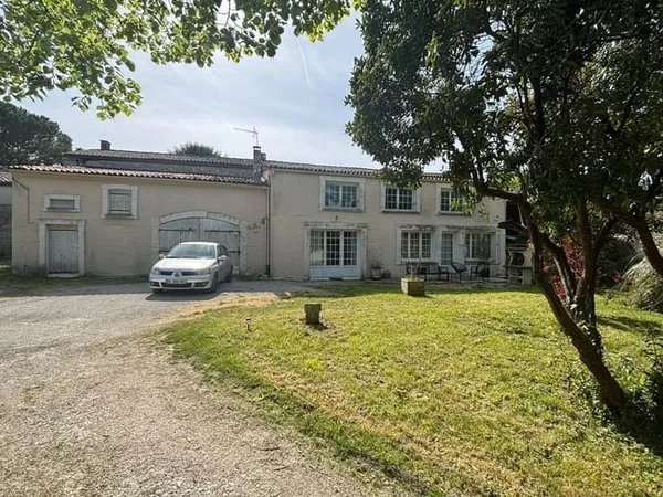 Maison 3 pièces 109 m²