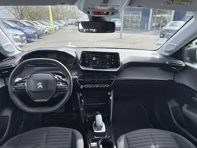 Peugeot 208 electrique 50 kwh 136ch — photo 40